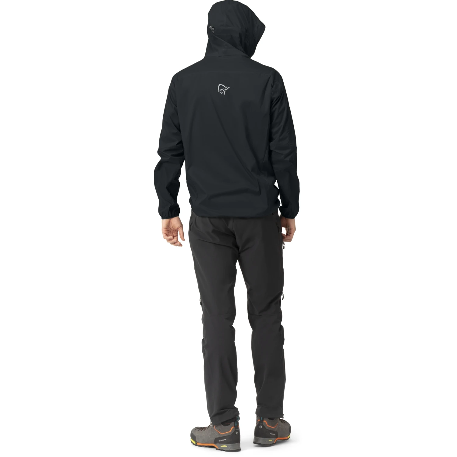 Norrona Chaqueta Hombre - Falketind Aero60 Hood - Caviar 5 Norrona Chaqueta Hombre - Falketind Aero60 Hood - Caviar - Imagen 5