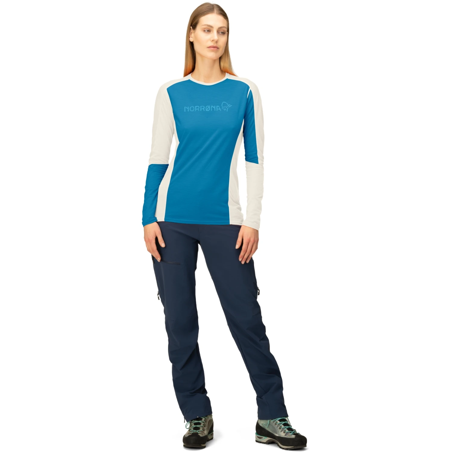 Norrona Camiseta De Manga Larga Mujer - Falketind Equaliser Merino Round Neck - Hawaiian Surf/Snowdrop 4 Norrona Camiseta De Manga Larga Mujer - Falketind Equaliser Merino Round Neck - Hawaiian Surf/Snowdrop - Imagen 4