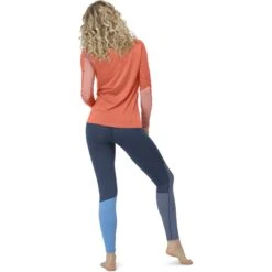 Norrona Camiseta De Manga Larga Mujer - Falketind Equaliser Merino Round Neck - Peach Amber/Orange Alert -Norrona norrona falketind equaliser merino round neck women peach amber orange alert 4 1253617