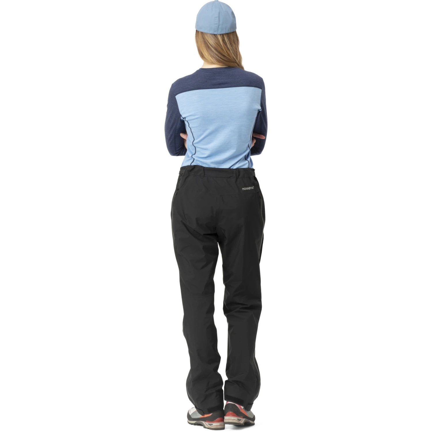 Norrona Pantalones Mujer - Falketind Gore-Tex Paclite - Caviar 5 Norrona Pantalones Mujer - Falketind Gore-Tex Paclite - Caviar - Imagen 5