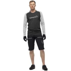 Norrona Camiseta De Manga Larga Hombre - Fjørå Equaliser Lightweight - Caviar/Castor Grey -Norrona norrona fjora equaliser lightweight long sleeve shirt men caviar castor grey 3 1254107