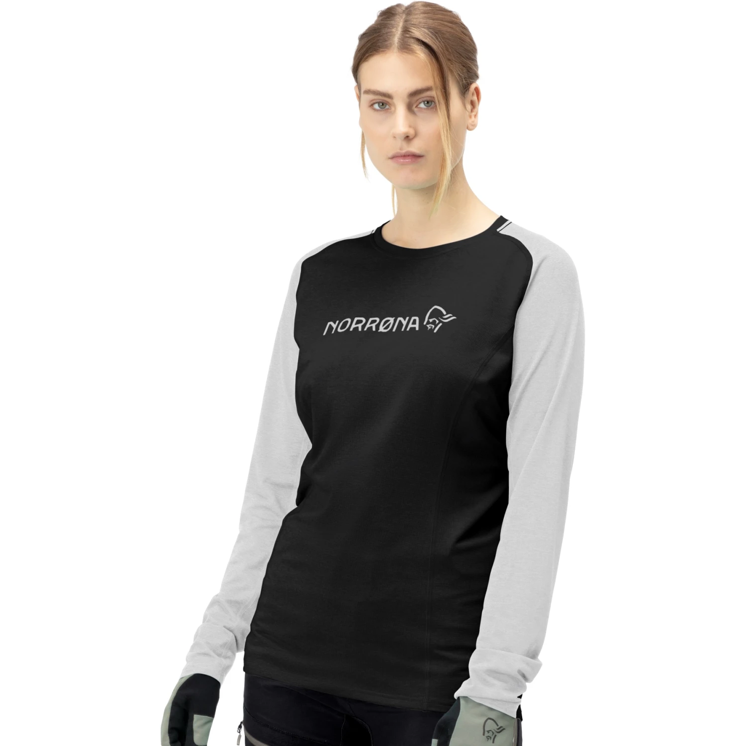 Norrona Camiseta De Manga Larga Mujer - Fjørå Equaliser Lightweight - Caviar/Castor Grey 1 Norrona Camiseta De Manga Larga Mujer - Fjørå Equaliser Lightweight - Caviar/Castor Grey