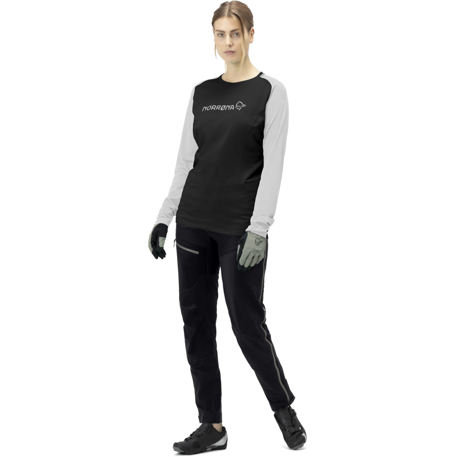 Norrona Camiseta De Manga Larga Mujer - Fjørå Equaliser Lightweight - Caviar/Castor Grey 4 Norrona Camiseta De Manga Larga Mujer - Fjørå Equaliser Lightweight - Caviar/Castor Grey - Imagen 4
