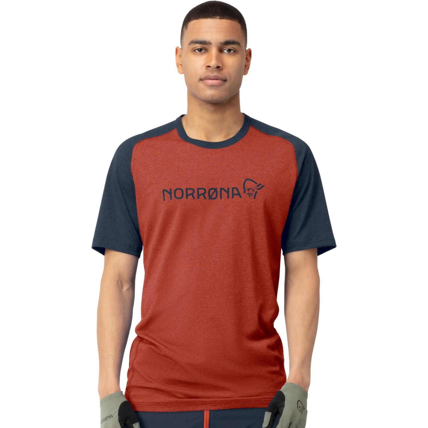 Norrona Camiseta Hombre - Fjørå Equaliser Lightweight - Rooibos Tea/Indigo Night 1 Norrona Camiseta Hombre - Fjørå Equaliser Lightweight - Rooibos Tea/Indigo Night