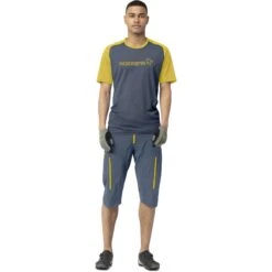 Norrona Camiseta Hombre - Fjørå Equaliser Lightweight - Sulphur/Vintage Indigo -Norrona norrona fjora equaliser lightweight t shirt men sulphur vintage indigo model 1 1399611