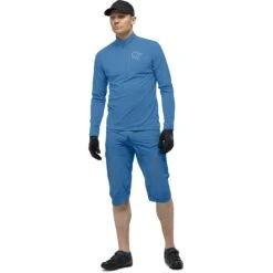 Norrona Pantalones Cortos Hombre - Fjørå Flex1 - Mykonos Blue -Norrona norrona fjora flex1 shorts men mykonos blue model 1 1399708