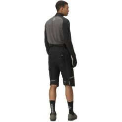 Norrona Pantalones Cortos Hombre - Fjørå Gore-Tex Pro - Caviar -Norrona norrona fjora gore tex pro shorts men caviar model 2 1399740