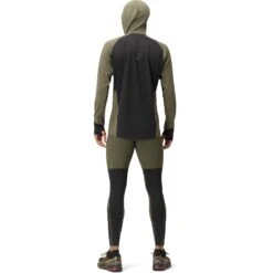 Norrona Jersey Polar Hombre - Senja Warm1 Hood - Olive Night -Norrona norrona senja warm1 hood men olive night model 2 1400008