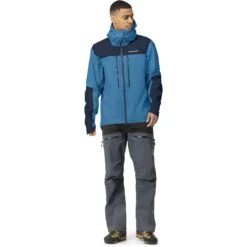 Norrona Chaqueta Hombre - Trollveggen Gore-Tex Pro Light - Hawaiian Surf/Indigo Night -Norrona norrona trollveggen gore tex pro light jacket men hawaiian surf indigo night 2 1464829