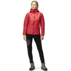 Norrona Plumífero Chaqueta Mujer - Trollveggen Superlight Down850 Hood - True Red -Norrona norrona trollveggen superlight down850 hood jacket women true red 3 1258425