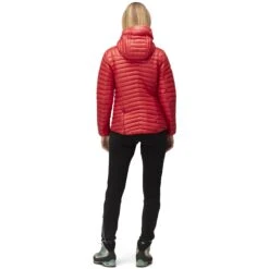 Norrona Plumífero Chaqueta Mujer - Trollveggen Superlight Down850 Hood - True Red -Norrona norrona trollveggen superlight down850 hood jacket women true red 4 1258426